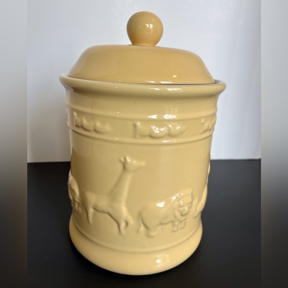 Williams-Sonoma Animal Crackers Cookie Jar